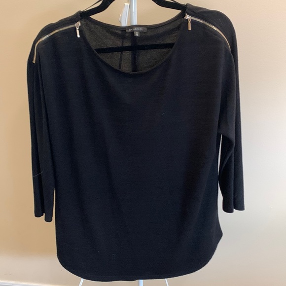 Dynamite Black Blouse with Gold Zipper - Picture 1 of 3
